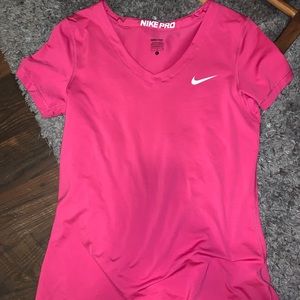 Nike pro workout T-shirt